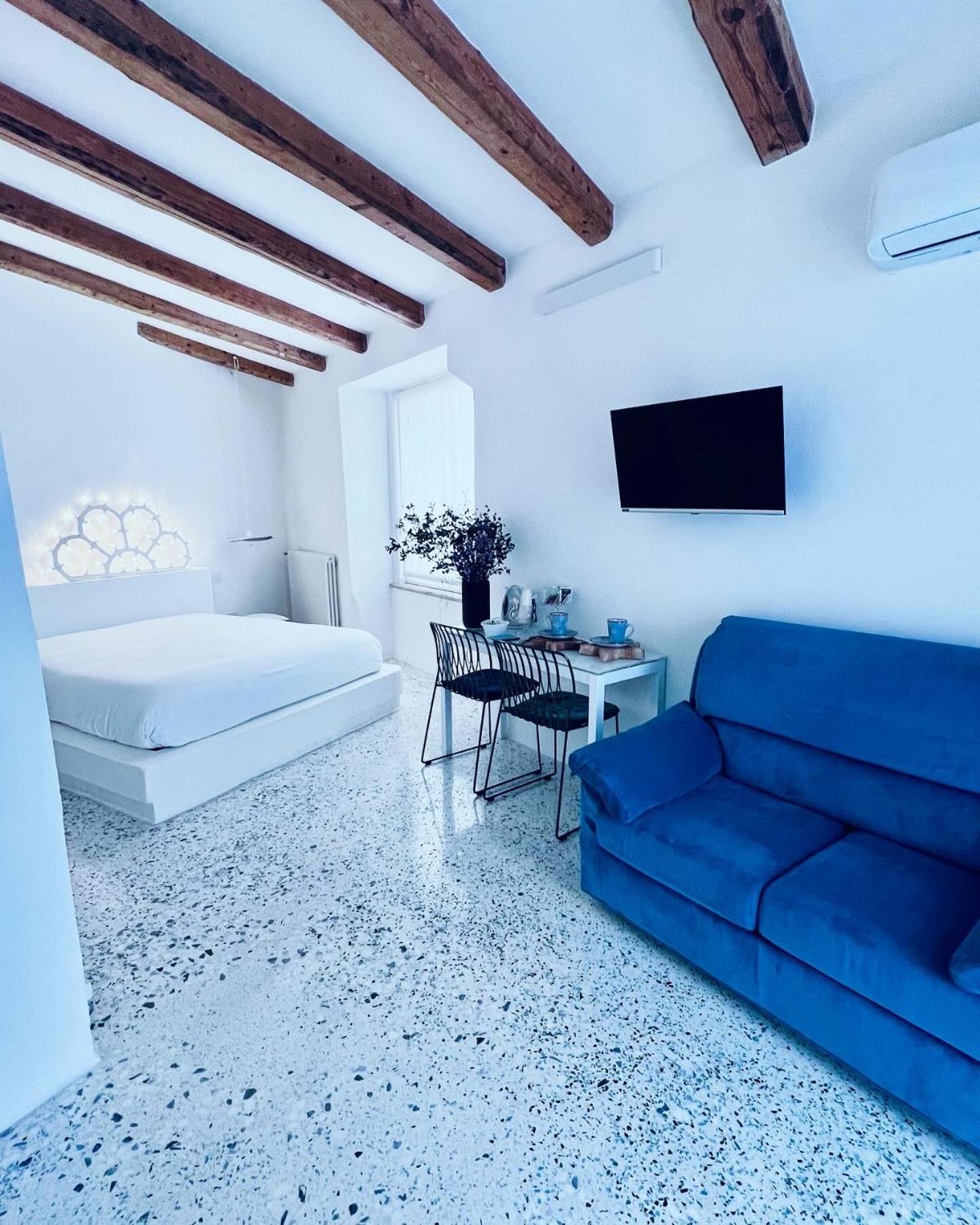 Hydria Guest House Art Gallery Acquaviva delle Fonti Exterior foto